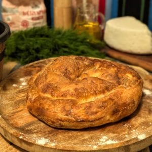 Învîrtită cu brînză și verdeață